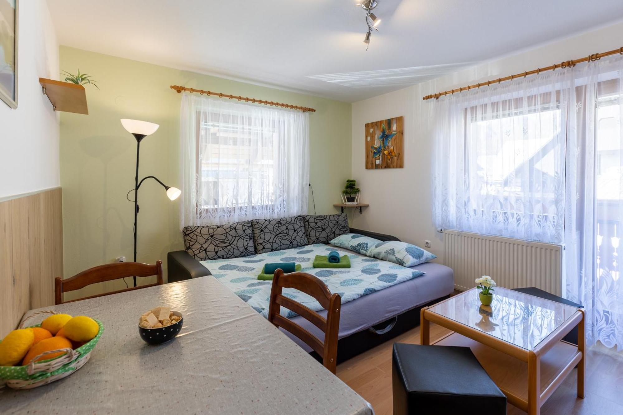 Apartmaji Matej Cvetek بوينج المظهر الخارجي الصورة
