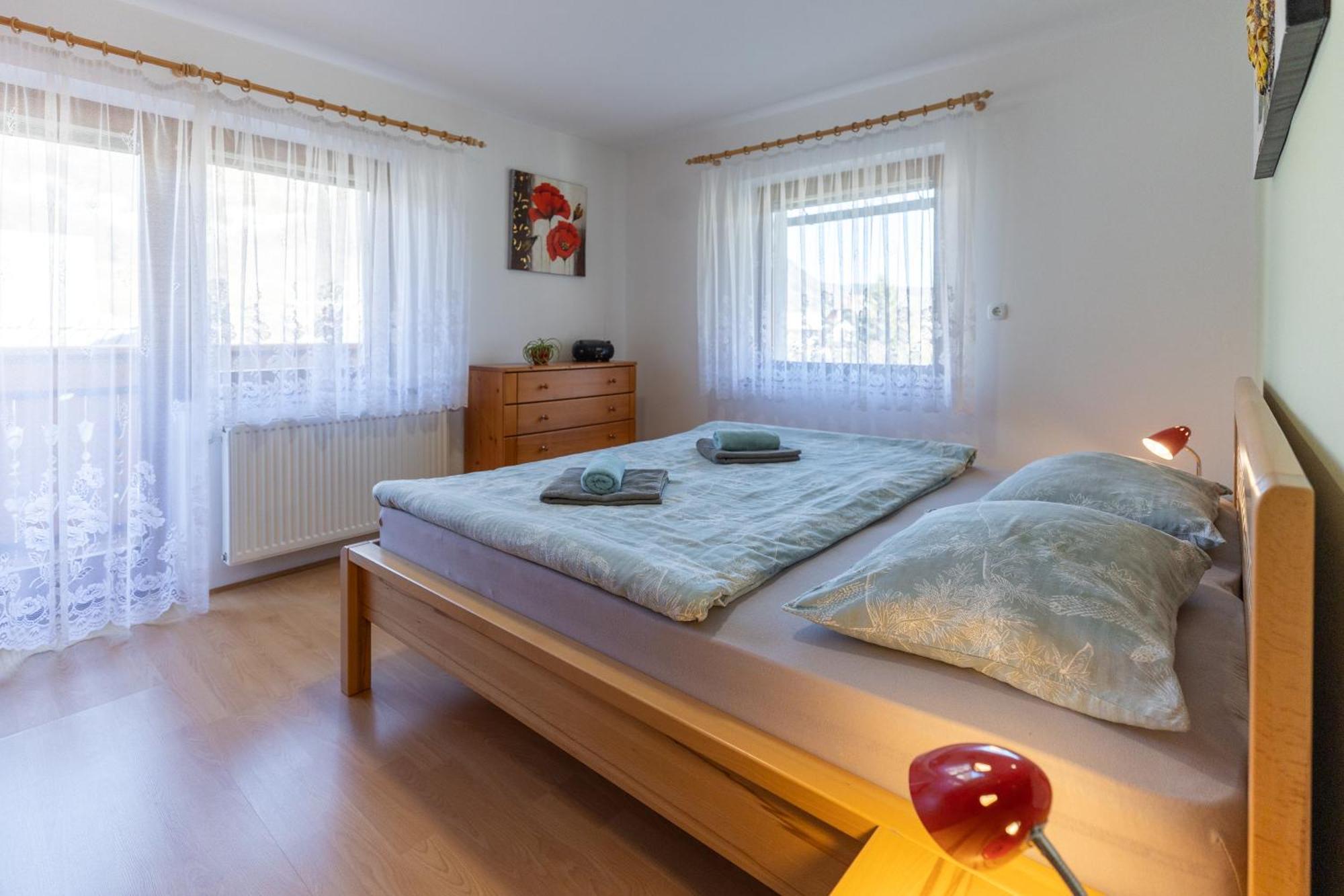 Apartmaji Matej Cvetek بوينج المظهر الخارجي الصورة